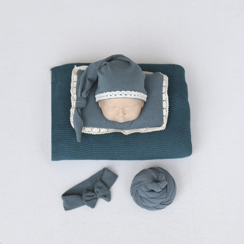Newborn knitted blanket stretc - Photography Life review and price